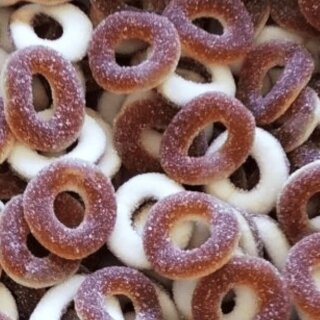 Sour cola rings